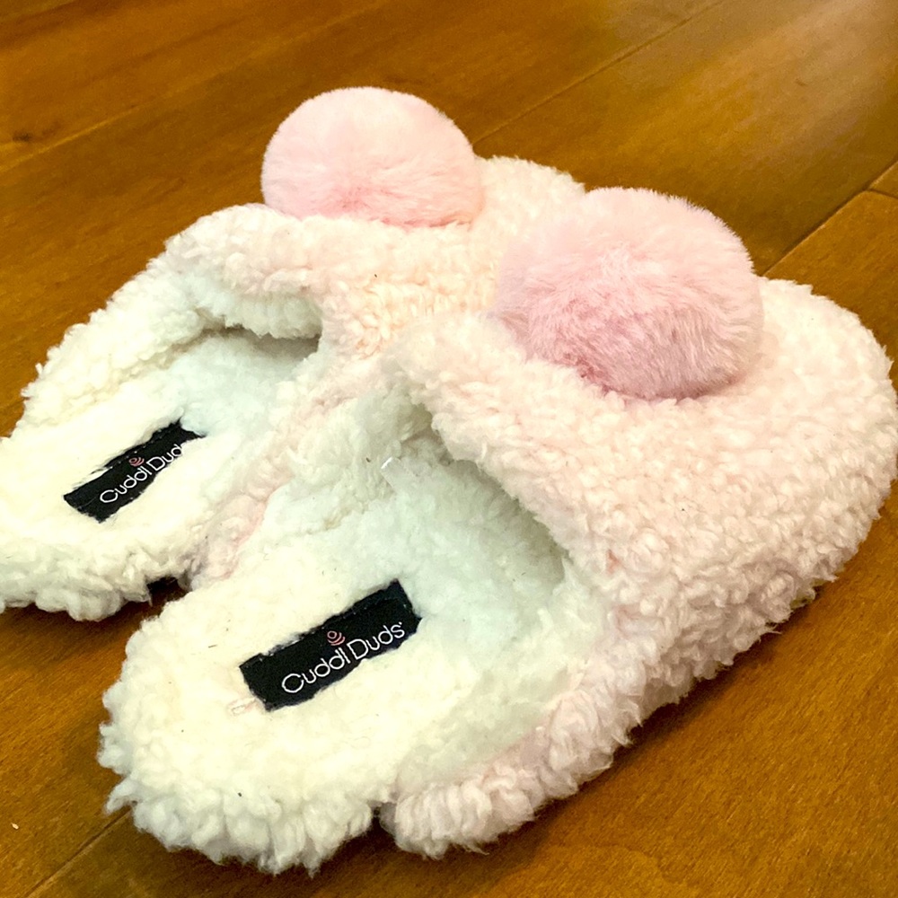 Light Pink and plush slippers.  Super Soft. Small 5-6 by Cuddl Duds.  Like new!